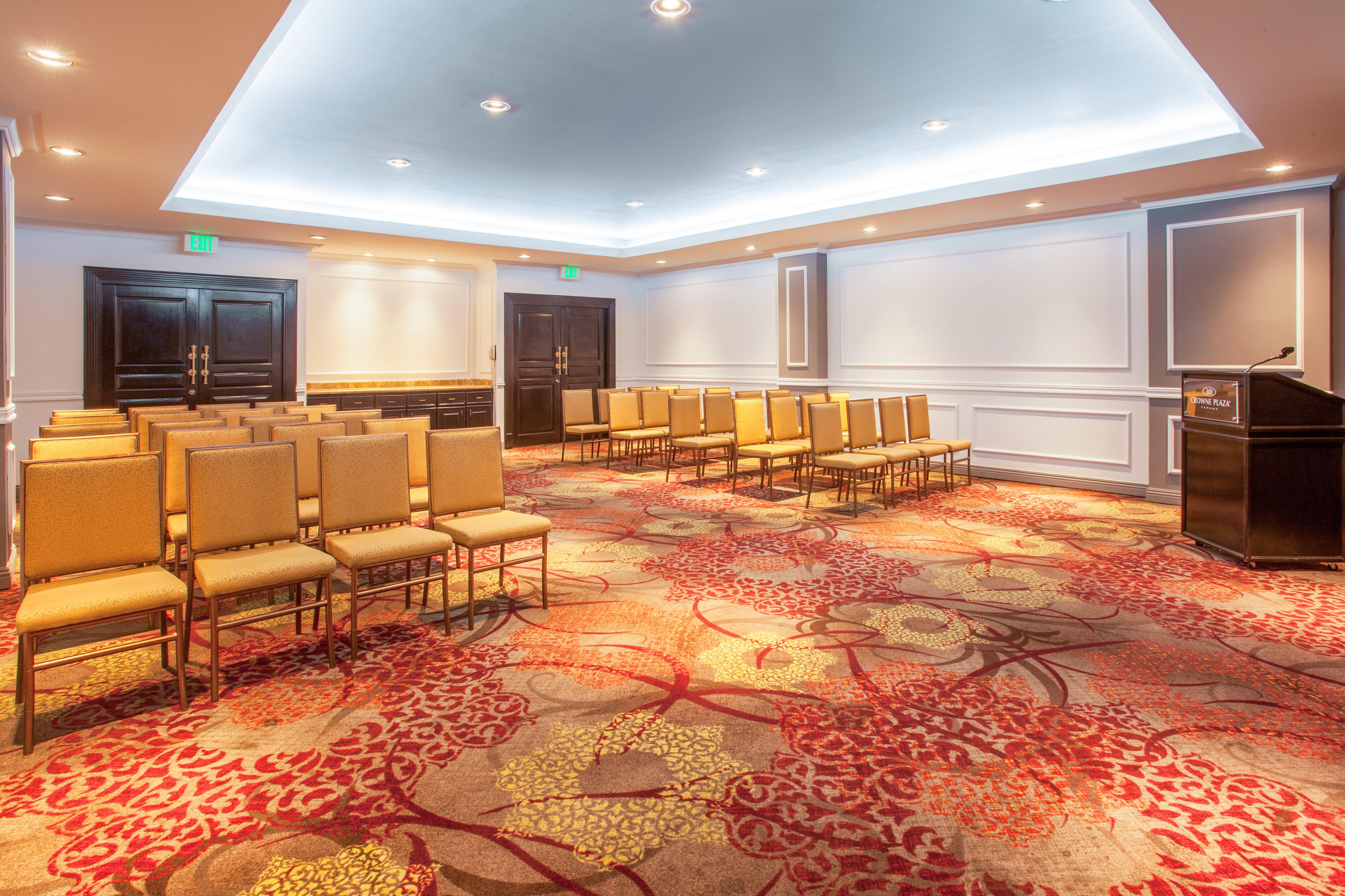 Crowne Plaza Panama By Ihg Hotel Exterior photo
