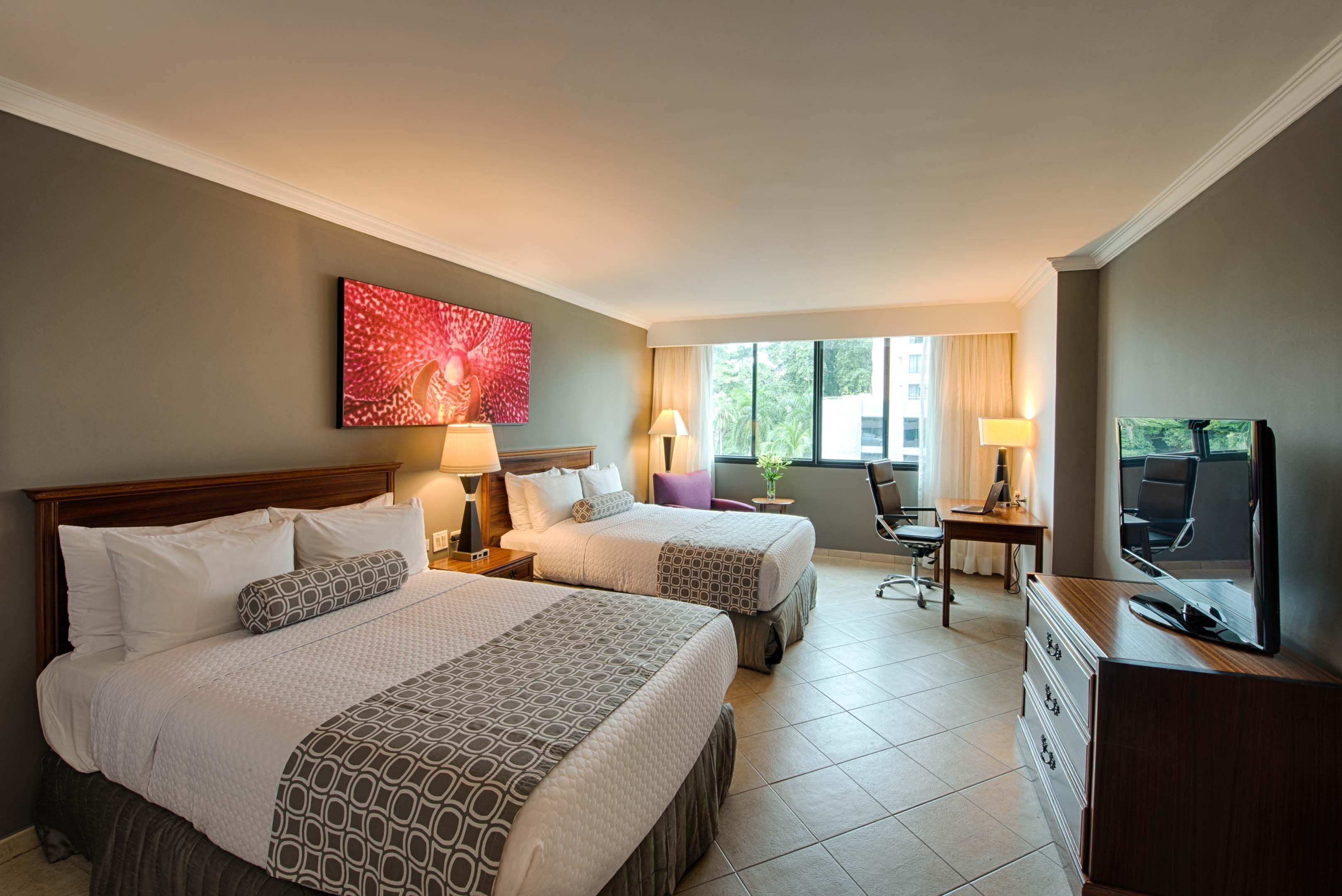 Crowne Plaza Panama By Ihg Hotel Exterior photo